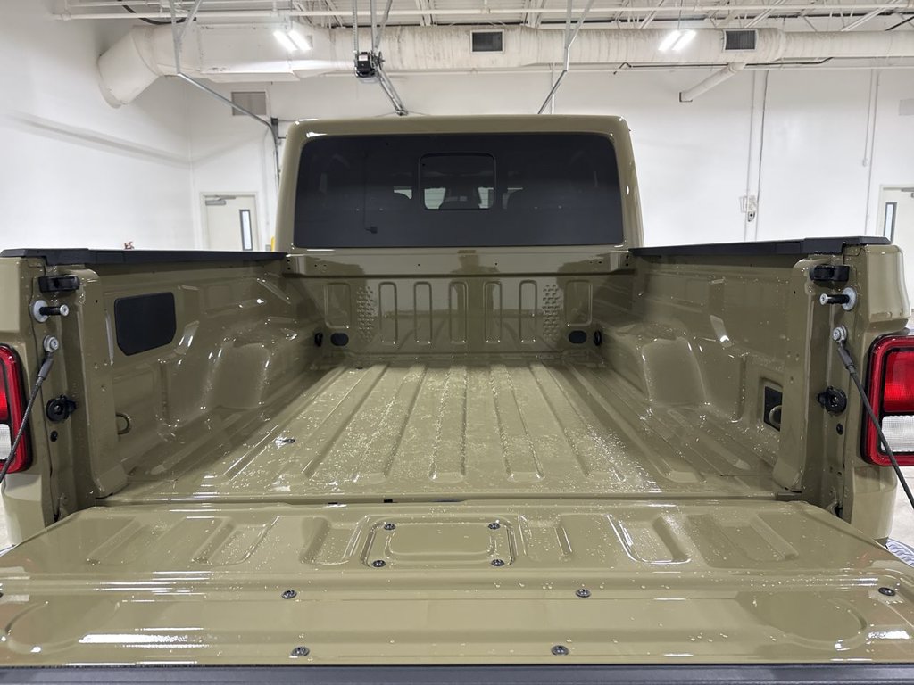 New 2026 Jeep Gladiator Sport AWD/4WD image 23