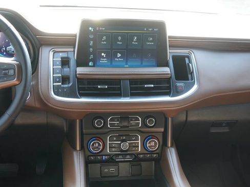 Used 2023 Chevrolet Tahoe High Country RWD image 17