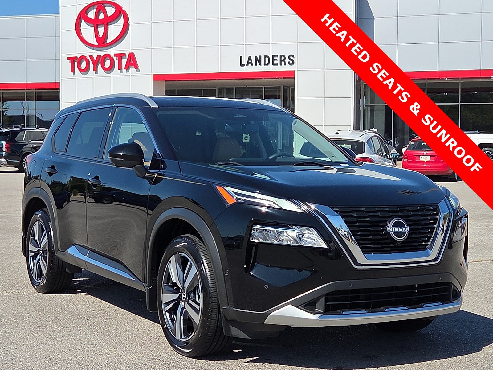 Used 2023 Nissan Rogue Platinum w/ Platinum Premium Package FWD image 1