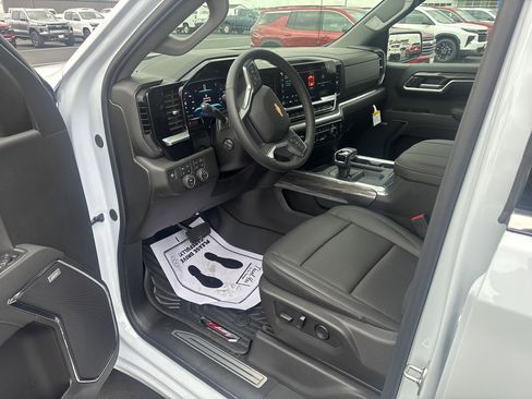 New 2026 Chevrolet Silverado 1500 LTZ w/ LTZ Premium Package image 20