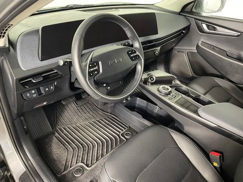 Certified 2023 Kia EV6 Wind w/ Wind Technology Package image 3