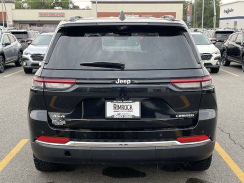 Used 2024 Jeep Grand Cherokee Limited w/ Luxury Tech Group II AWD/4WD image 6