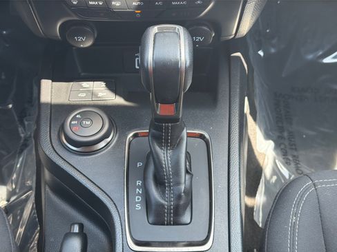 Used 2023 Ford Ranger XLT w/ Equipment Group 302A High AWD/4WD image 35