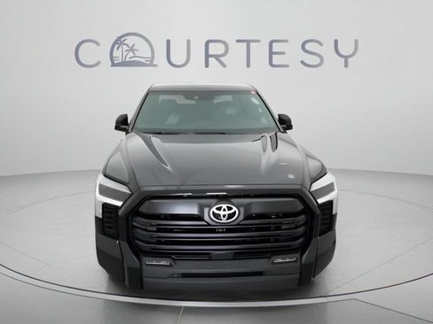 Used 2025 Toyota Tundra SR5 w/ SR5 Convenience Package RWD image 30