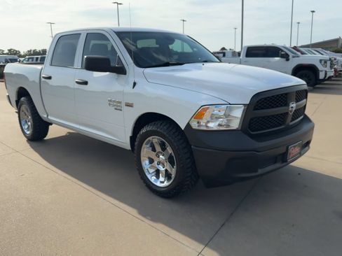 Used 2024 RAM 1500 Tradesman w/ Electronics Group AWD/4WD image 3