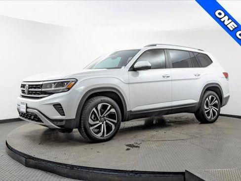 Used 2022 Volkswagen Atlas SEL image 2