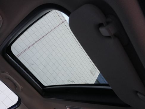 Used 2019 MINI Cooper S image 15