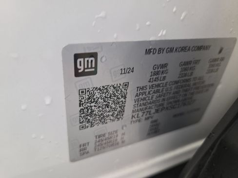 Used 2025 Chevrolet Trax RS w/ Driver Confidence Package FWD image 34