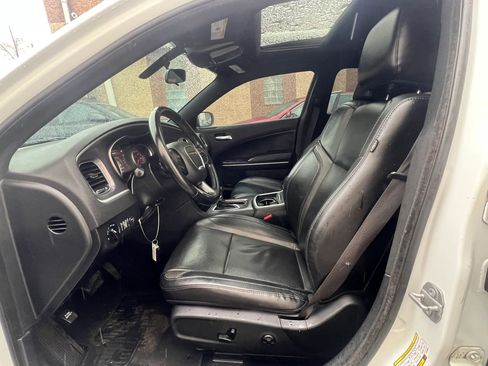 Used 2020 Dodge Charger SXT w/ Leather Interior Group RWD image 27