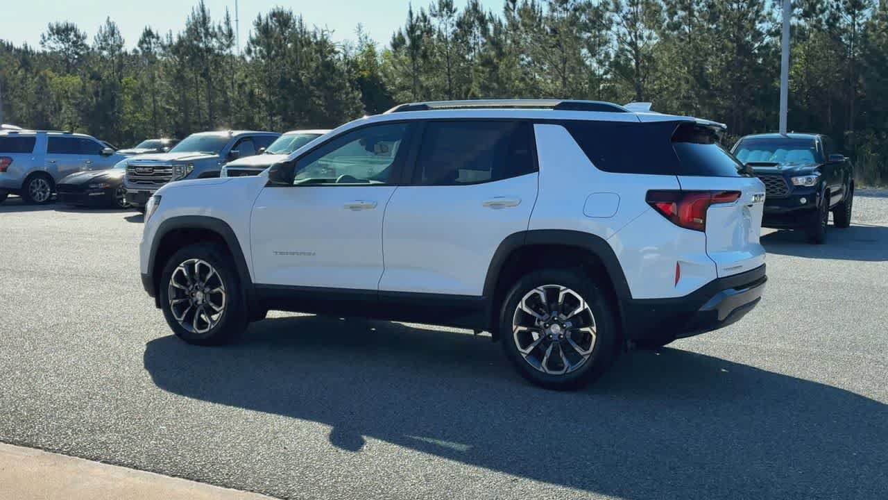 New 2026 GMC Terrain Elevation w/ Elevation Premium Package FWD image 6