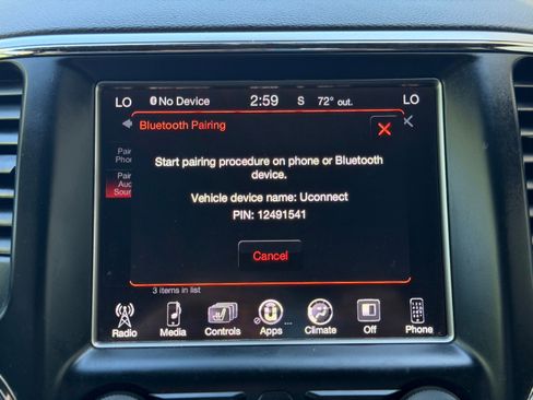 Used 2017 Jeep Grand Cherokee Altitude AWD/4WD image 36