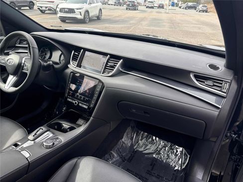 Used 2023 INFINITI QX50 Sport image 25