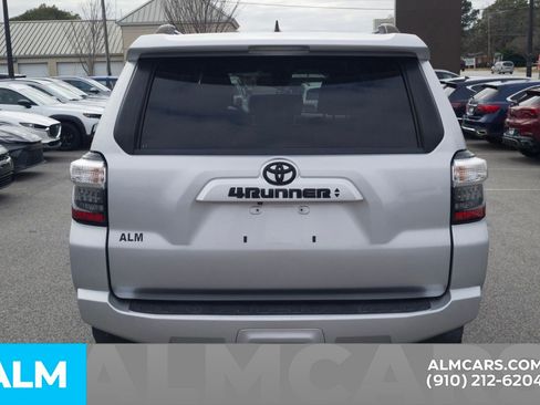 Used 2021 Toyota 4Runner SR5 image 7