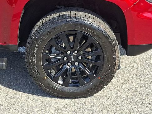 Used 2022 GMC Canyon Elevation image 8