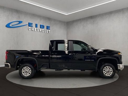New 2026 Chevrolet Silverado 2500 LT w/ All Star Edition AWD/4WD image 2