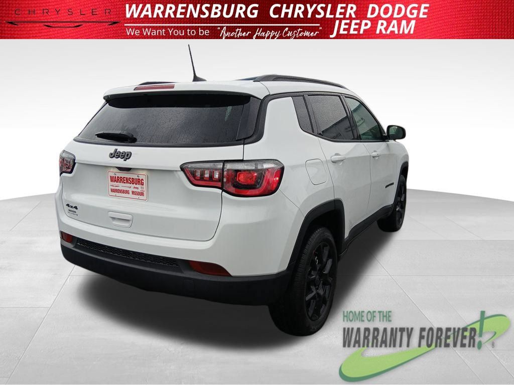 New 2026 Jeep Compass Latitude AWD/4WD image 4