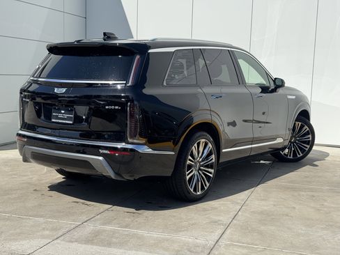 New 2026 Cadillac Vistiq Premium Luxury image 7