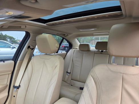 Used 2014 BMW 335i xDrive Sedan image 11