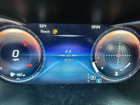 Used 2022 Mercedes-Benz GLC 300 4MATIC image 12