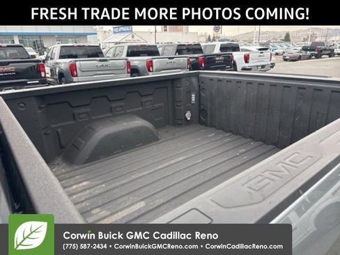 Used 2023 GMC Sierra 1500 Elevation image 9