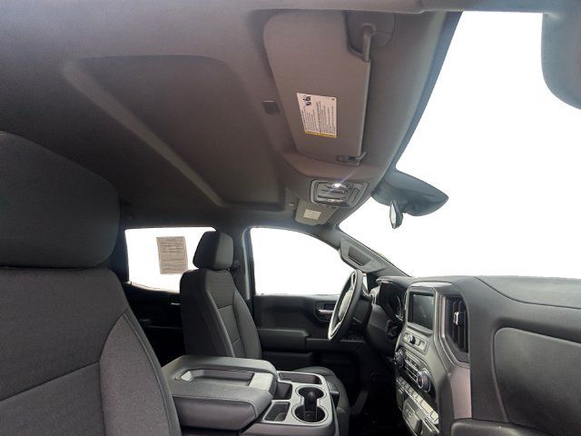 Used 2024 Chevrolet Silverado 1500 Custom Trail Boss AWD/4WD image 15
