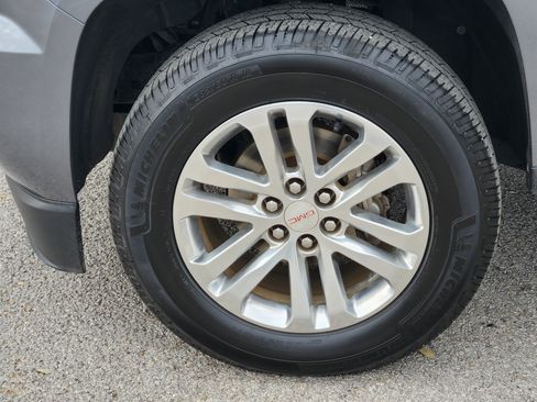 Used 2020 GMC Canyon SLT w/ Driver Alert Package image 12