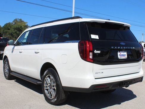 New 2025 Ford Expedition Max Active image 8