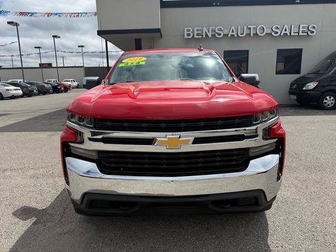 Used 2019 Chevrolet Silverado 1500 LT w/ Texas Edition AWD/4WD image 3