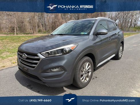 Used 2017 Hyundai Tucson SE Plus image 1