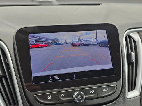Used 2023 Chevrolet Malibu LT FWD image 8