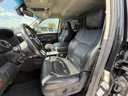 Used 2015 RAM 3500 Laramie image 27