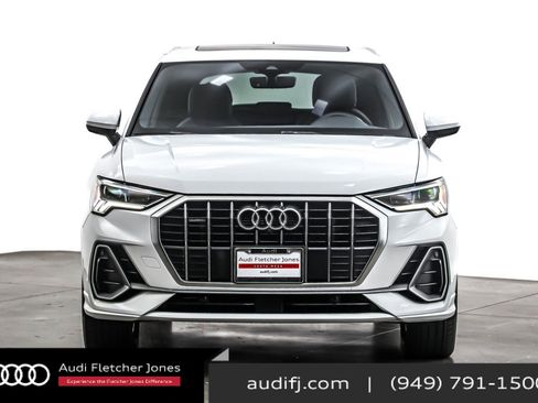 Used 2025 Audi Q3 2.0T Premium Plus w/ Premium Plus Package image 3