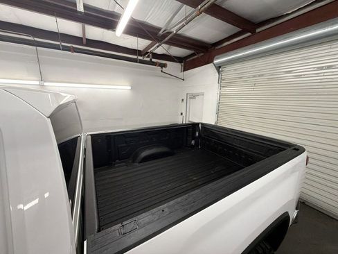Used 2024 Chevrolet Silverado 2500 LT AWD/4WD image 25