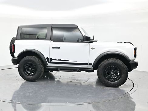 Used 2023 Ford Bronco Wildtrak AWD/4WD image 4