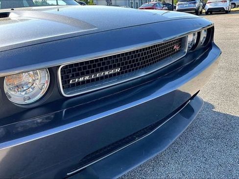 Used 2014 Dodge Challenger R/T RWD image 26