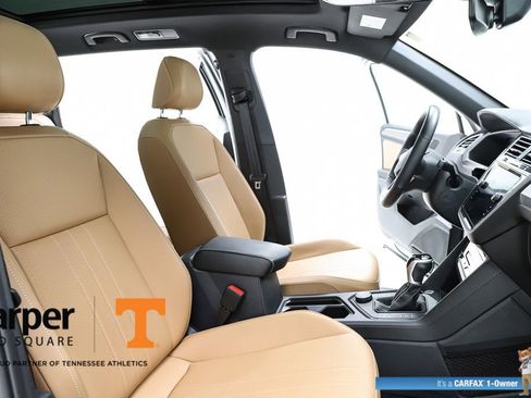 Used 2024 Volkswagen Tiguan SE R-Line image 36