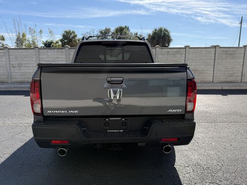 Used 2023 Honda Ridgeline RTL-E image 11