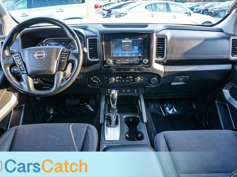 Used 2022 Nissan Frontier SV image 24