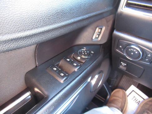 Used 2018 Ford Expedition Max XL image 20