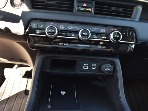 Certified 2023 Honda Pilot Elite image 21