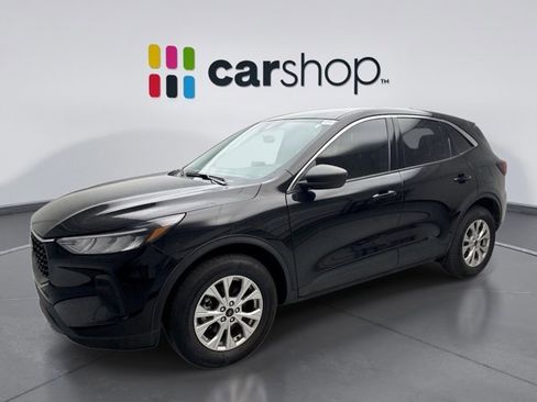 Used 2023 Ford Escape Active image 1