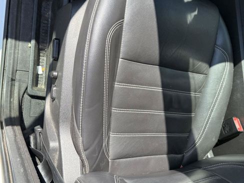 Used 2017 Ford Escape Titanium AWD/4WD image 9