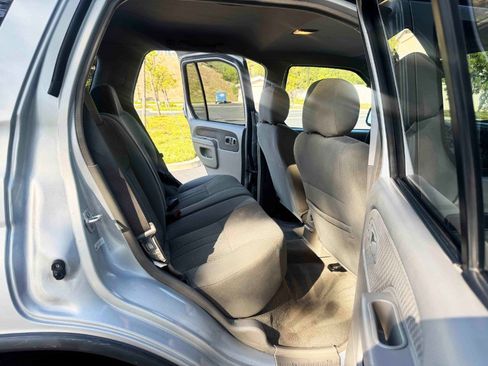 Used 2004 Nissan Xterra XE image 29