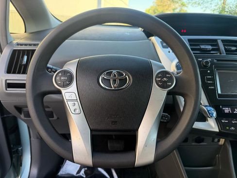 Used 2014 Toyota Prius V Three FWD image 30