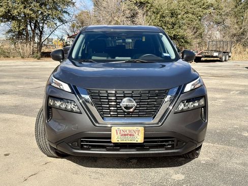 Used 2021 Nissan Rogue S image 9