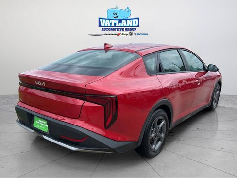 Used 2025 Kia K4 FWD image 5