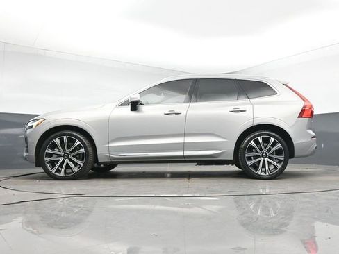 Used 2023 Volvo XC60 B6 Ultimate w/ Protection Package Premier AWD/4WD image 42