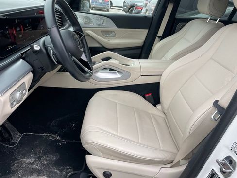 Used 2025 Mercedes-Benz GLE 350 4MATIC image 6