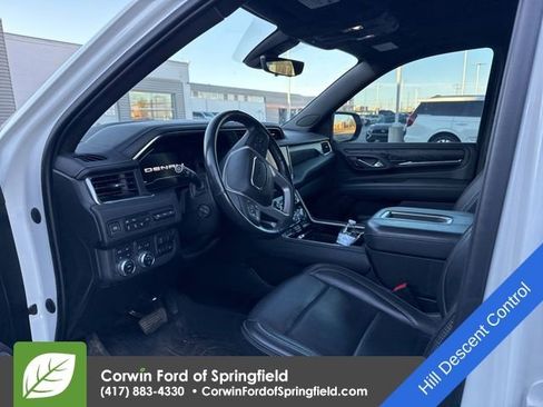 Used 2022 GMC Yukon XL Denali w/ Denali Ultimate Package image 12