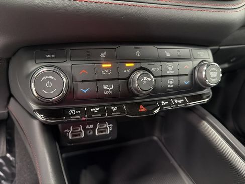 New 2026 Dodge Durango GT w/ Trailer Tow Group IV RWD image 24